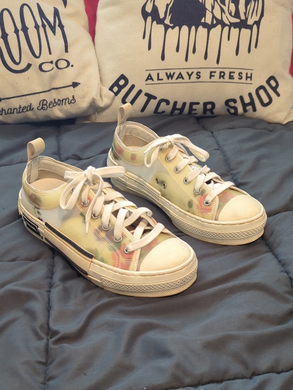 Authentic Dior B23 Floral Low Sneakers Size 6.5 - 1700 retail‎